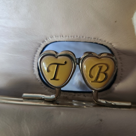 TED BAKER Black Patent Leather PINK Wallet Kisslock Hearts - Picture 11 of 14